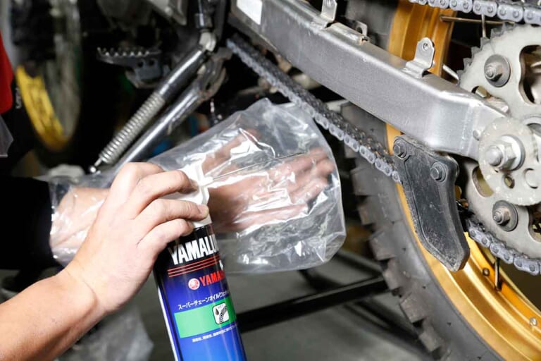 セロー250のメンテナンス|超初心者も自分でできる簡単バイクメンテ#3【オイル交換&簡単ドライブチェーン洗浄|セロー250】