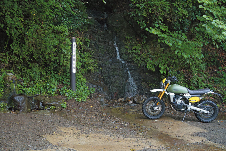 名水を求めてファンティック キャバレロ500ラリーで林道ツーリング(神奈川県秦野市)