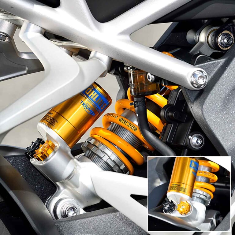 トライアンフ スピードトリプル1200RS|トライアンフ スピードトリプル1200RS 試乗インプレッション【まるで2スト500ccレーサー!?】