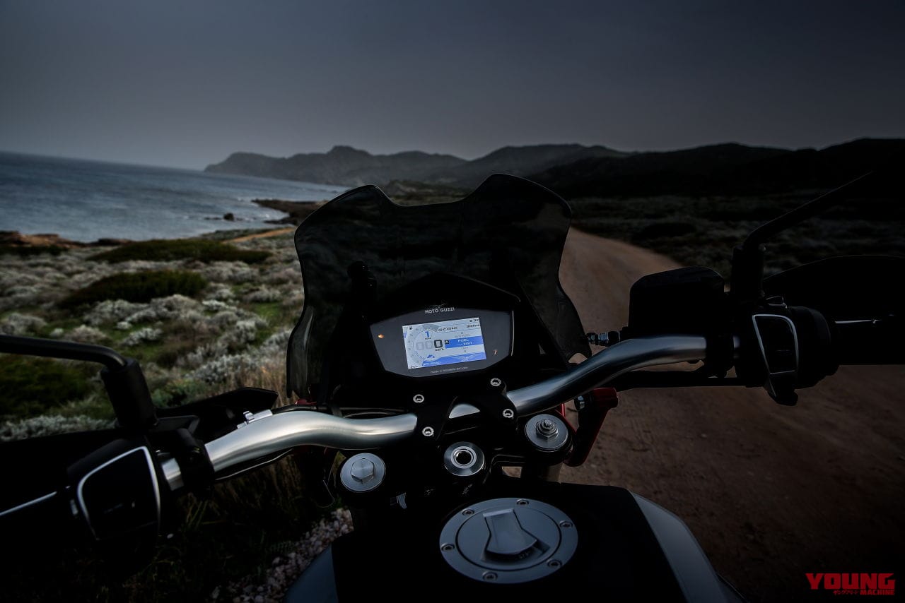 Moto Guzzi V85 TT |モトグッツィ「V85 TT」マイナーチェンジとともに100周年記念車と旅仕様を発売