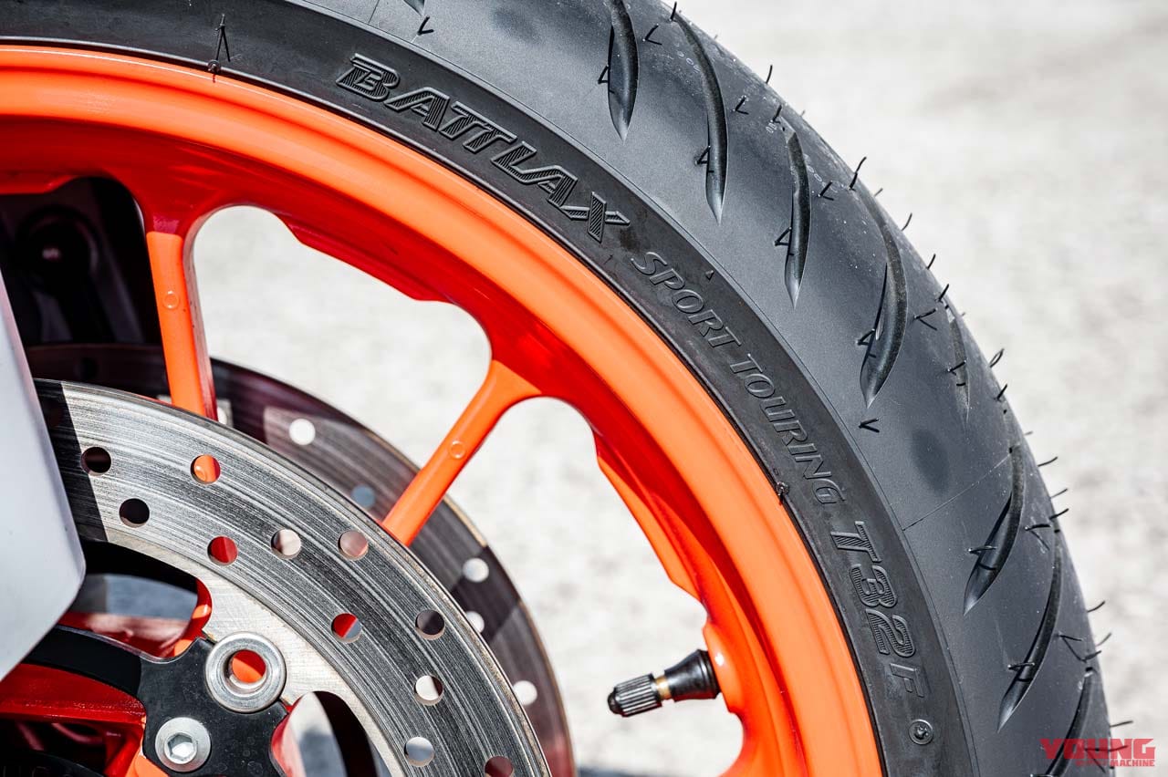 |ブリヂストン「バトラックス スポーツツーリングT32」は雨天走行が楽しくなる優れた排水性を実現