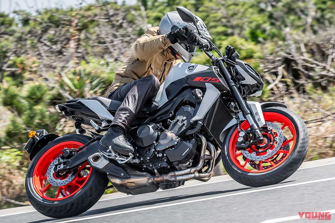 |ブリヂストン「バトラックス スポーツツーリングT32」は雨天走行が楽しくなる優れた排水性を実現