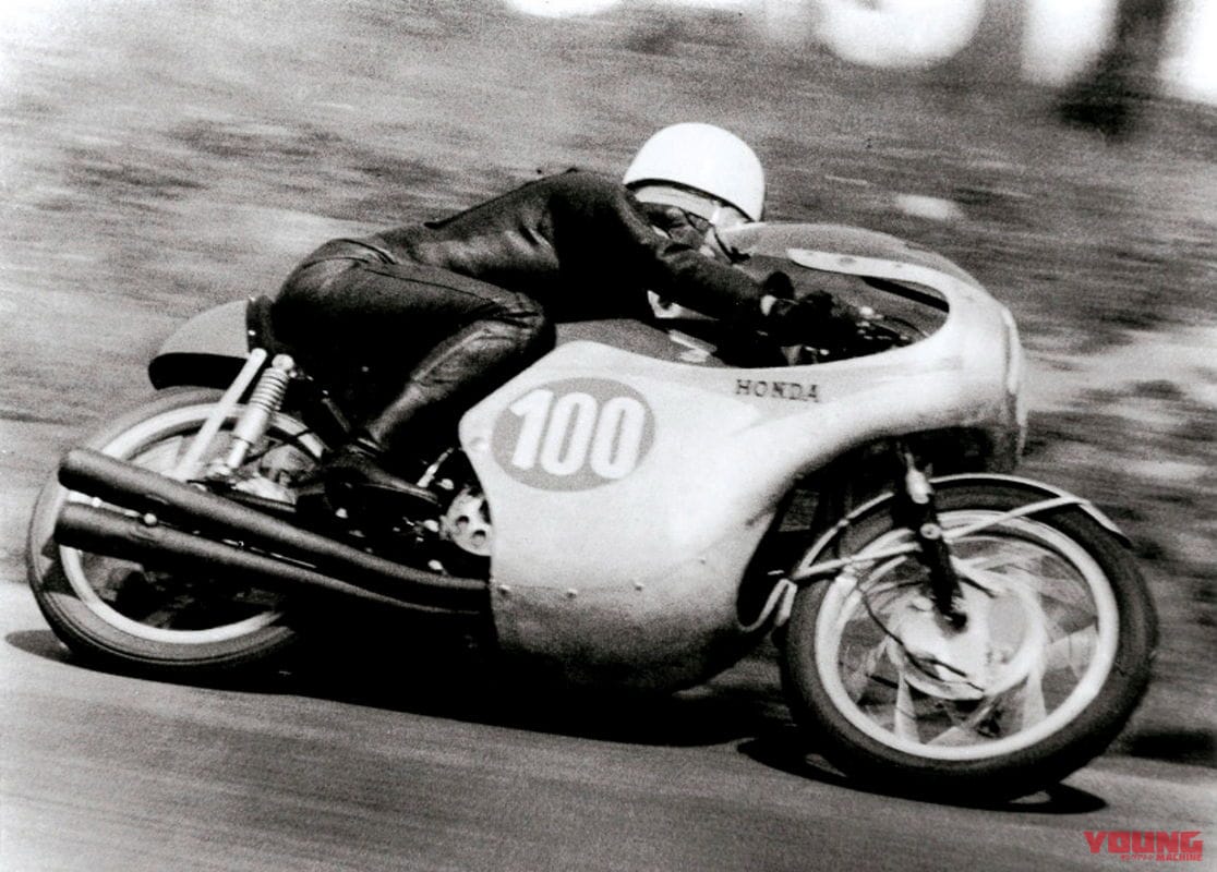 |日本人の世界GP初優勝から60年…伝説のワークスマシン「RC162」モチーフの高機能メタルウォッチ