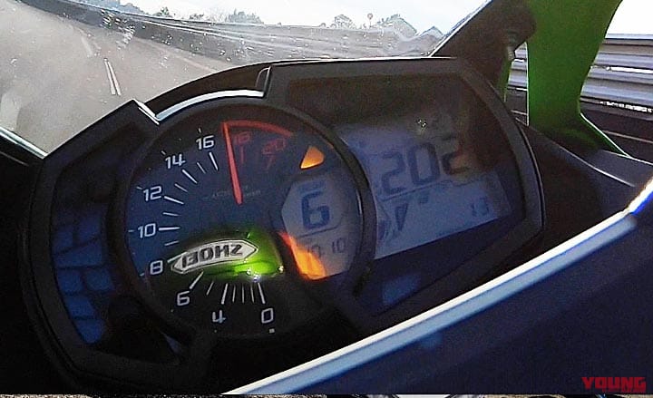 カワサキ ニンジャZX-25Rで実測200km/hに挑戦|トリックスターイカヅチJMCAマフラー装着車|ニンジャZX-25Rで実測200km/hに挑戦#1【ポン付けチューンでどこまで伸びるか】