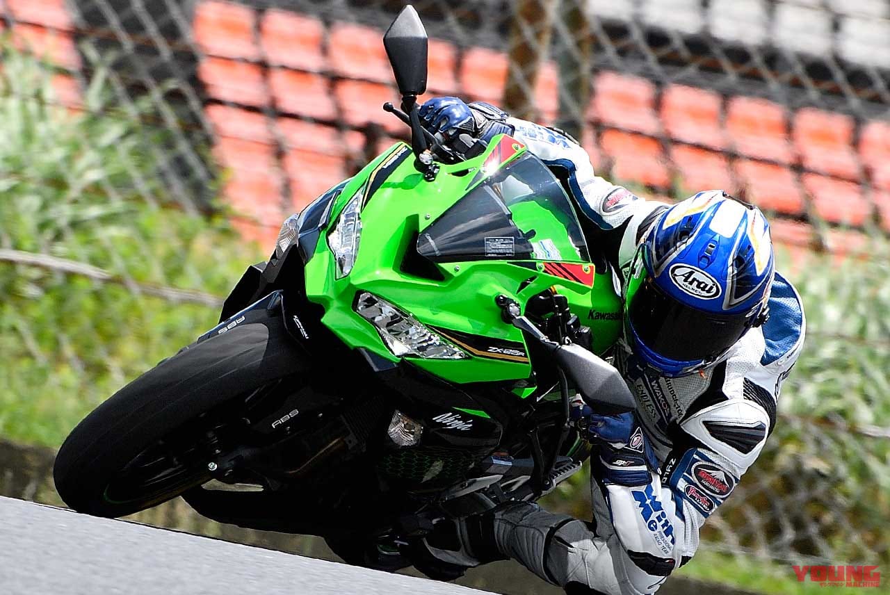 |『マシン オブ ザ イヤー2020』結果発表:総合部門【’20年の顔=ZX-25Rが大差でデビュー勝利!】