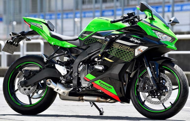 カワサキ ニンジャZX-25R/SE/KRTエディション|『マシン オブ ザ イヤー2020』結果発表:総合部門【’20年の顔=ZX-25Rが大差でデビュー勝利!】