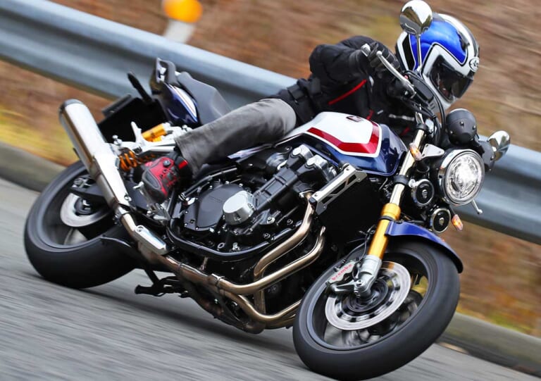 ホンダCB1300SF/SBシリーズ|『マシン オブ ザ イヤー2020』結果発表:総合部門【’20年の顔=ZX-25Rが大差でデビュー勝利!】