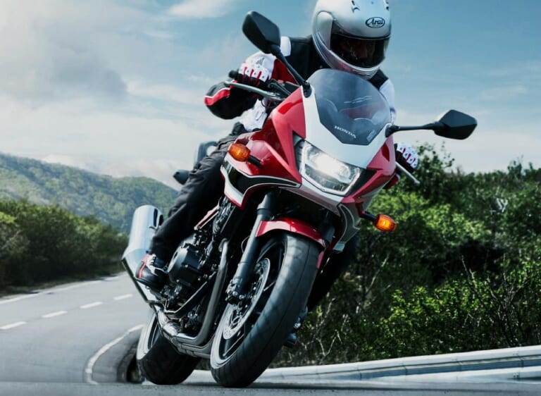 ホンダCB400SF/SBシリーズ|『マシン オブ ザ イヤー2020』結果発表:ストリートスポーツ400cc部門【CB400SF/SBが24勝目】
