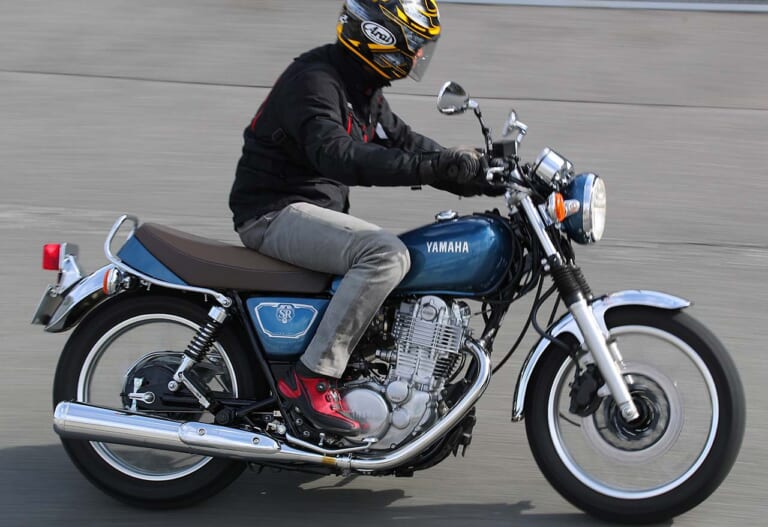 ヤマハSR400|『マシン オブ ザ イヤー2020』結果発表:ストリートスポーツ400cc部門【CB400SF/SBが24勝目】