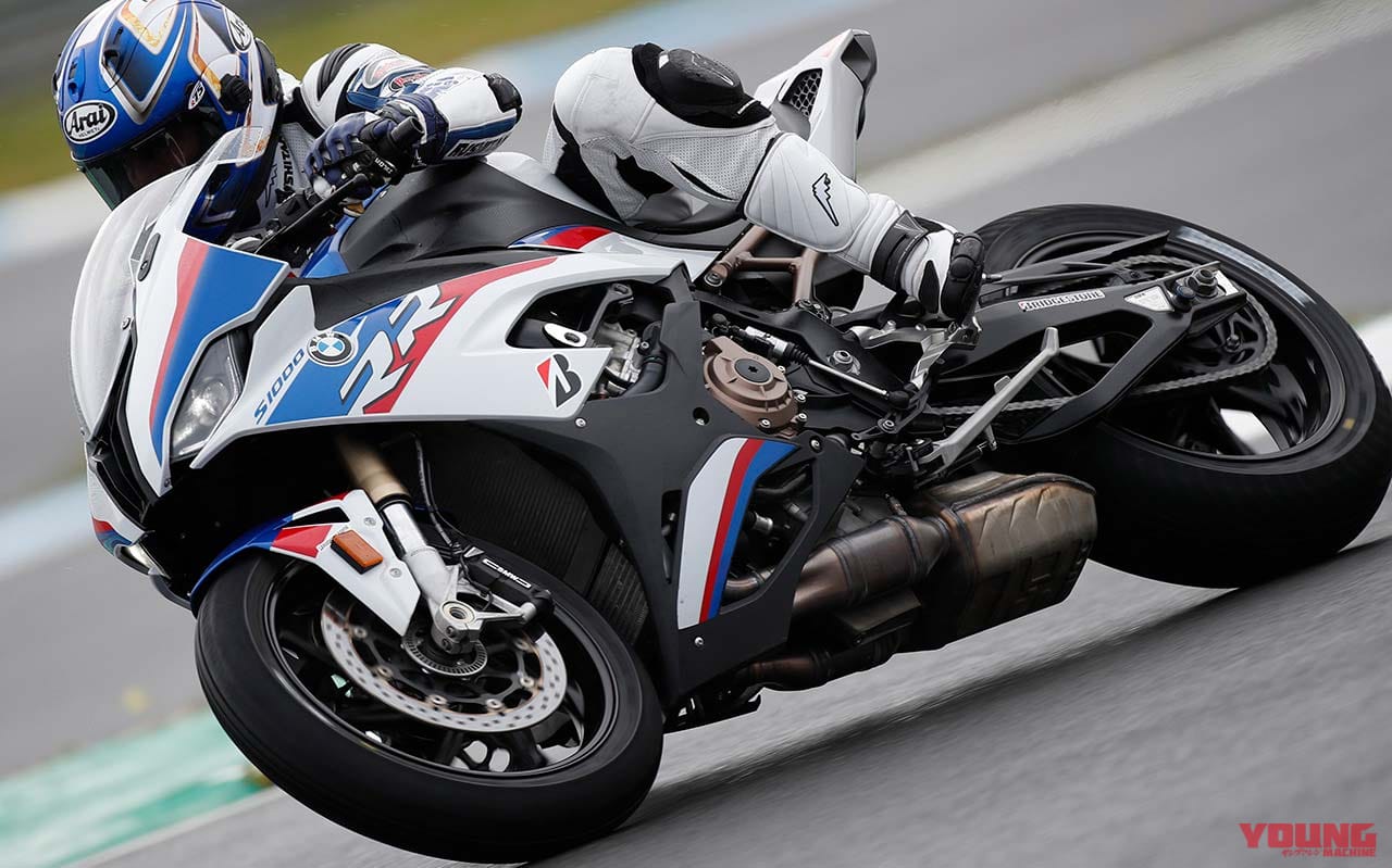 『マシン オブ ザ イヤー2020』結果発表:外国車部門|BMW S1000RR|『マシン オブ ザ イヤー2020』結果発表:外国車部門【S1000RRが3度目の快挙】