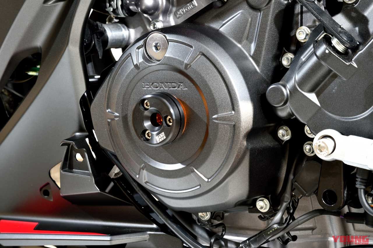 |操作性から安全性まで、CBR250RRパフォーマンスを引き出すカスタムパーツ〈ベビーフェイス〉