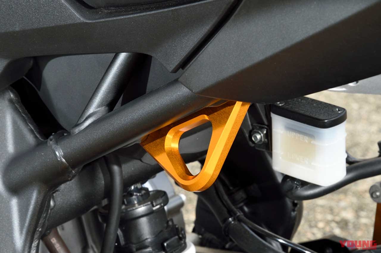 |操作性から安全性まで、CBR250RRパフォーマンスを引き出すカスタムパーツ〈ベビーフェイス〉