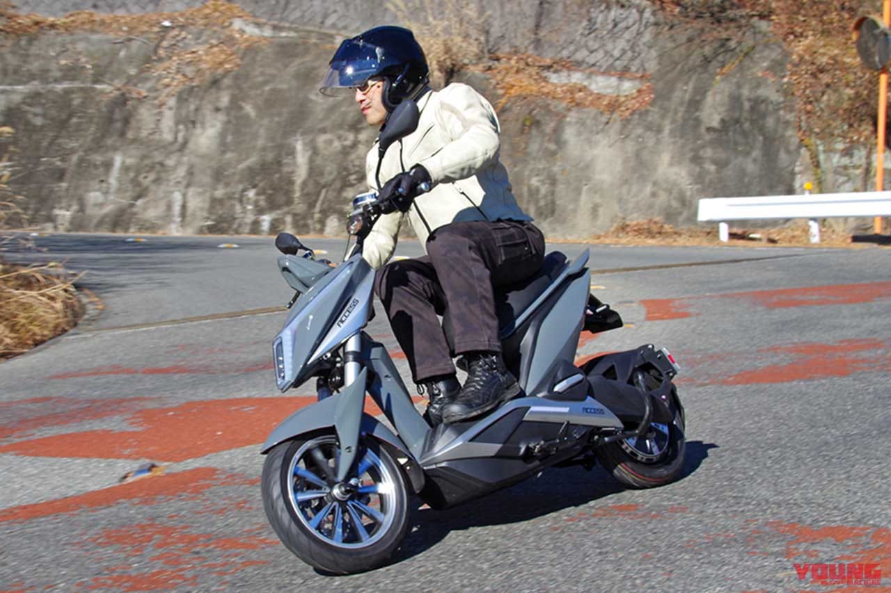 |精悍な容姿のトコトコ走り系電動バイク「アクセス スニーク77」試乗インプレッション