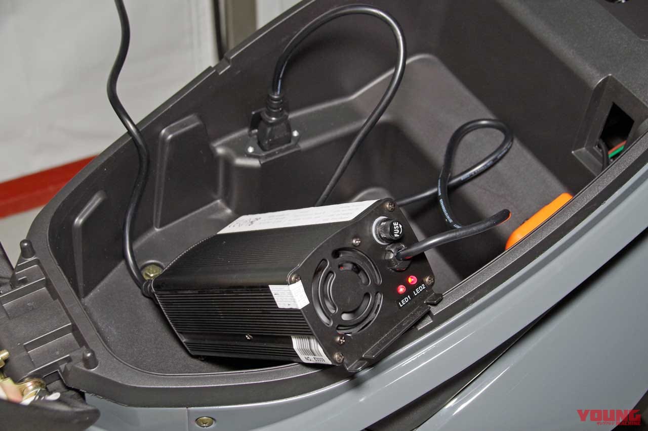 |精悍な容姿のトコトコ走り系電動バイク「アクセス スニーク77」試乗インプレッション