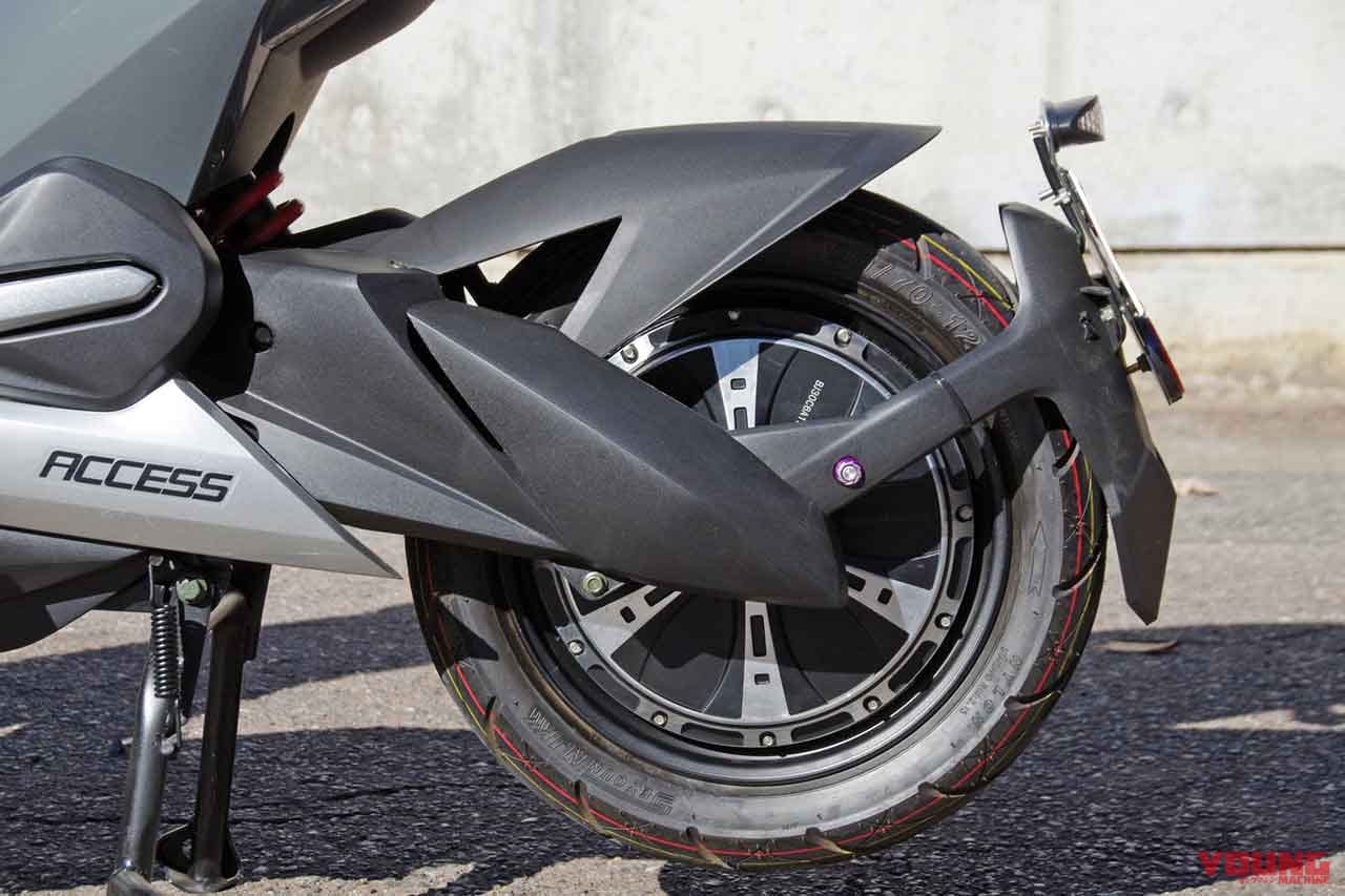 |精悍な容姿のトコトコ走り系電動バイク「アクセス スニーク77」試乗インプレッション