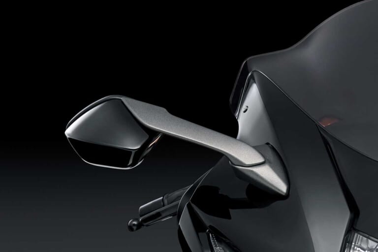 スズキ「シン・ハヤブサ」スタイリング完全解説|スズキ「シン・ハヤブサ」スタイリング完全解説【問答無用の最新形態=唯一無二の美しさ&独特のクセ】