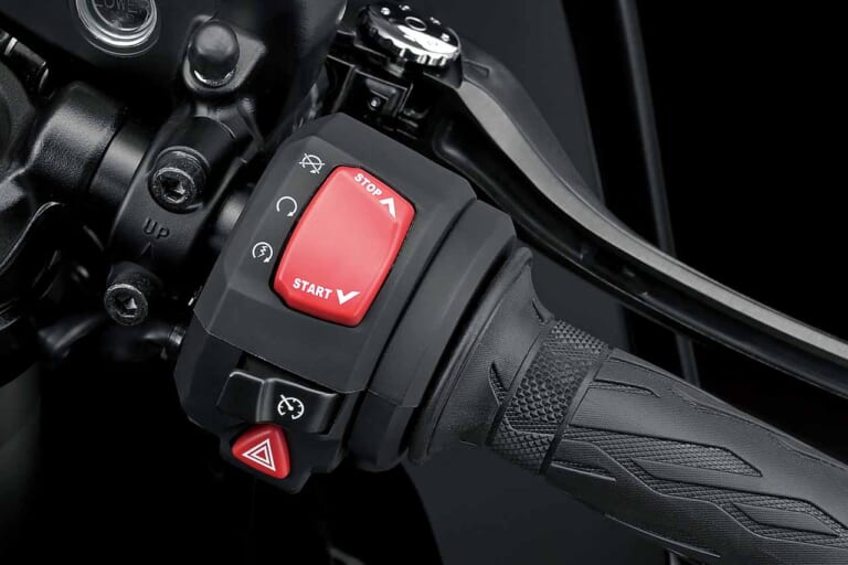 スズキ ハヤブサ|スズキ「シン・ハヤブサ」エレクトロニクス完全解説【電子制御スロットル&6軸IMUで全身電脳化】