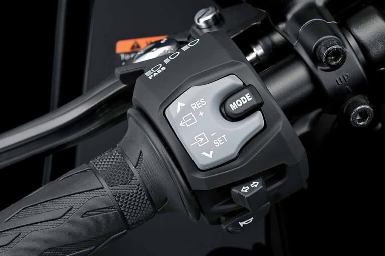 スズキ ハヤブサ|スズキ「シン・ハヤブサ」エレクトロニクス完全解説【電子制御スロットル&6軸IMUで全身電脳化】