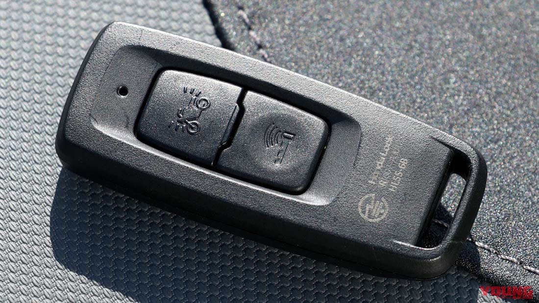 |岡崎静夏のホンダPCX160試乗インプレ【もはやオーバースペック!? カテゴリーを超えた車体】