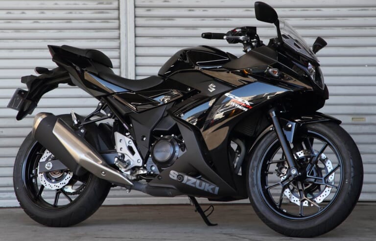 バイク用ガラスコーティング「KeePer(キーパー)」〈2りんかん〉|バイクにも導入スタート! ガラスコーティング「KeePer(キーパー)」を試した〈2りんかん〉