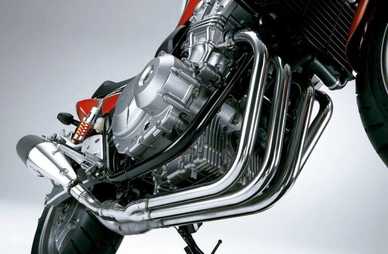 ホンダCB400SF/SB存続の危機?! 稀代の名車消滅反対|ホンダCB400SF/SB存続の危機?! 稀代の名車消滅反対”勝手にCB400総選挙”緊急実施!!