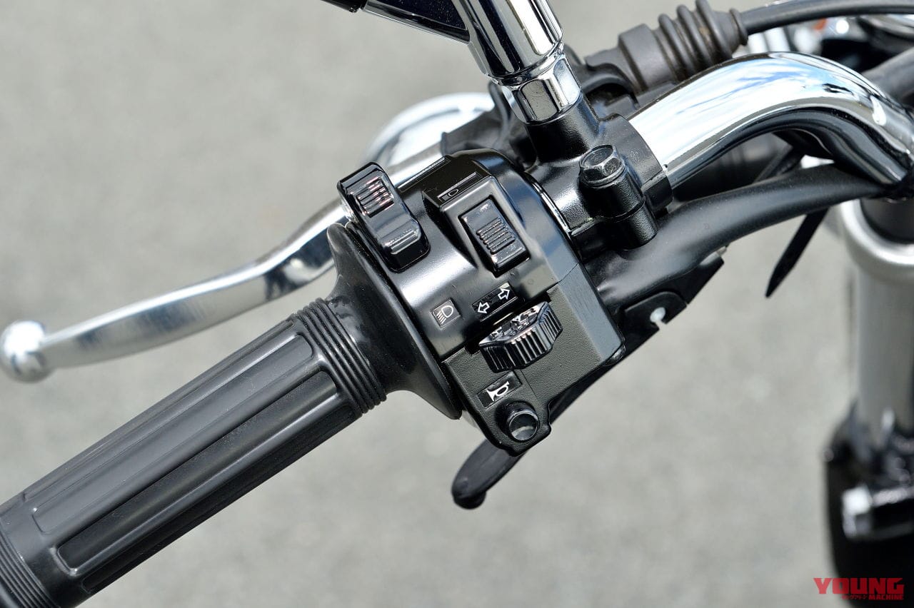 |43年間ありがとう! ヤマハSR400は時速80キロの心地よさがたまらない、日本の道のためのスタンダード