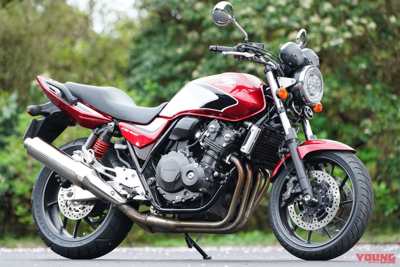 16連覇の後も2位 2位 3位 ホンダ Cb400sf 販売台数トップランナーの走りに納得 Webヤングマシン 最新バイク情報 16連覇の後も2位 2位 3位 ホンダ Cb400sf 販売台数トップランナーの走りに納得 Webヤングマシン 最新バイク情報
