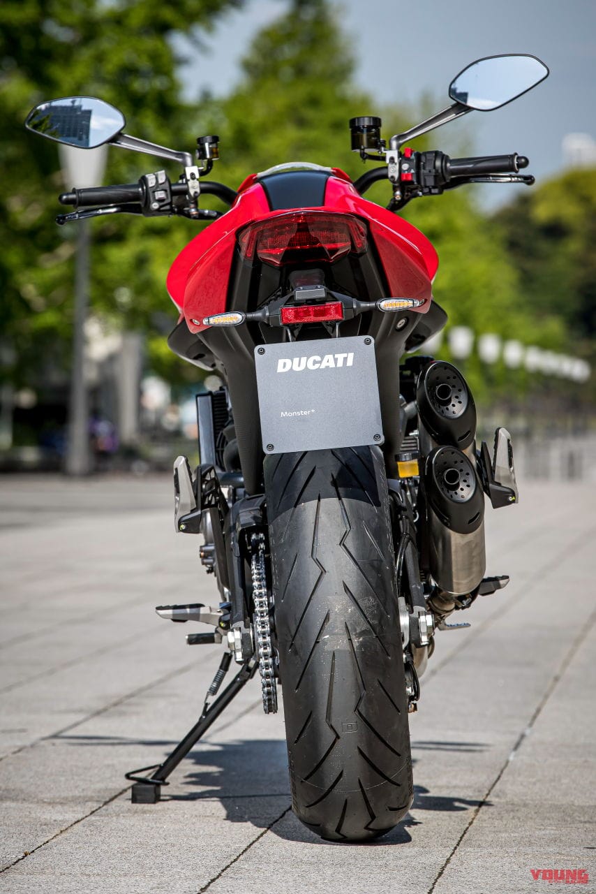 |ついに日本上陸、ドゥカティの新生「モンスター」がネイキッドのデザインを革新する!