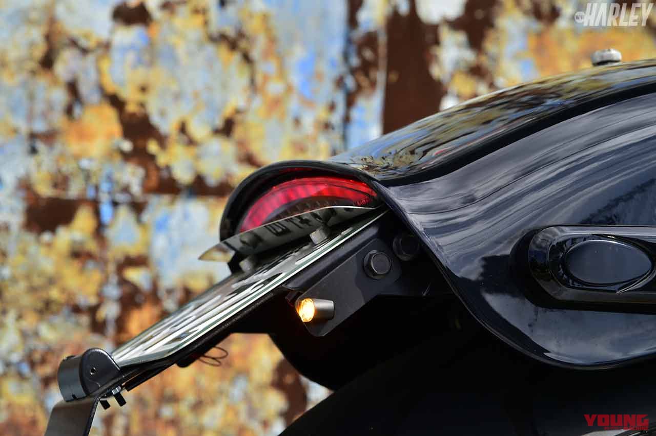 |’20 ハーレーFXBRS114ブレイクアウトカスタム【フロントをシャープにし、リヤの太さを強調】