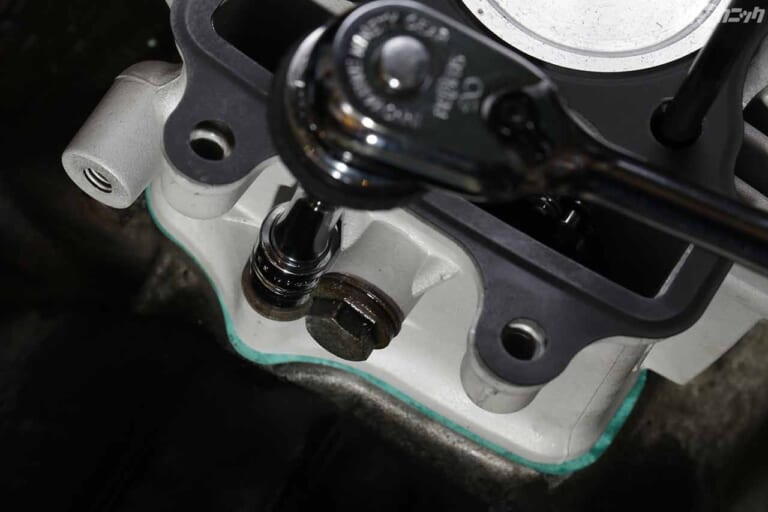 ネプロス 6.3sq.ラチェットハンドル NBR290|デリケートなエンジン組み立てに最適な小型工具=ネプロス”シブイチ”6.3sq.ラチェット