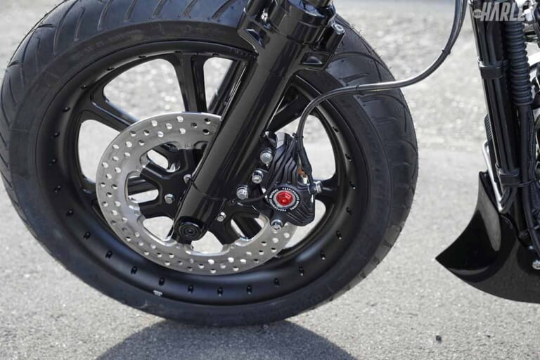 ハーレーダビッドソン スポーツスター トライジャカスタム「地神」フロントまわり|ハーレーカスタムトレンドニュース:1台のカスタムマシンに込められた”和魂洋才”の精神〈トライジャ 地神〉