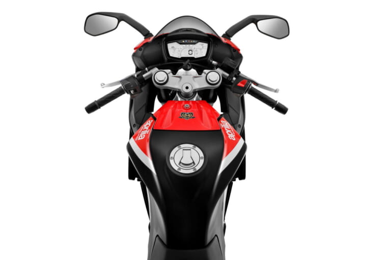 Rs660に続け アプリリアの原付二種スポーツ Rs125 と トゥオーノ125 登場 Webヤングマシン 新車バイクニュース Rs660に続け アプリリアの原付二種スポーツ Rs125 と トゥオーノ125 登場 Webヤングマシン 新車バイクニュース