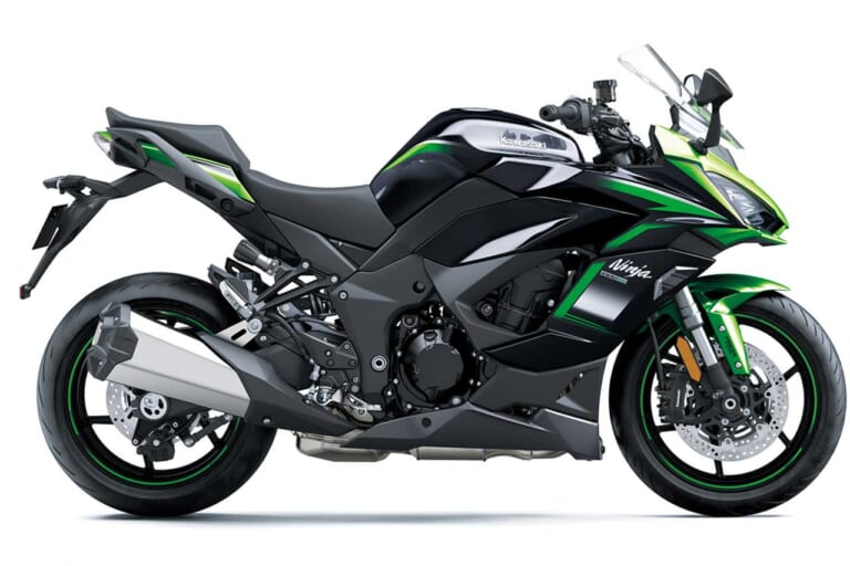 ライバル車:カワサキ ニンジャ1000SX|ユーロ5対応完了のCB1000R、いよいよ派生車展開を発動するのか?!〈YM未来予想〉