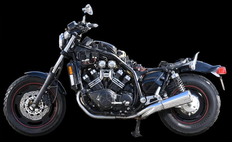 ヤマハVMAX|’80s国産名車・ヤマハVMAX完調メンテ#2【長寿車だけあって致命的な弱点はナシ】