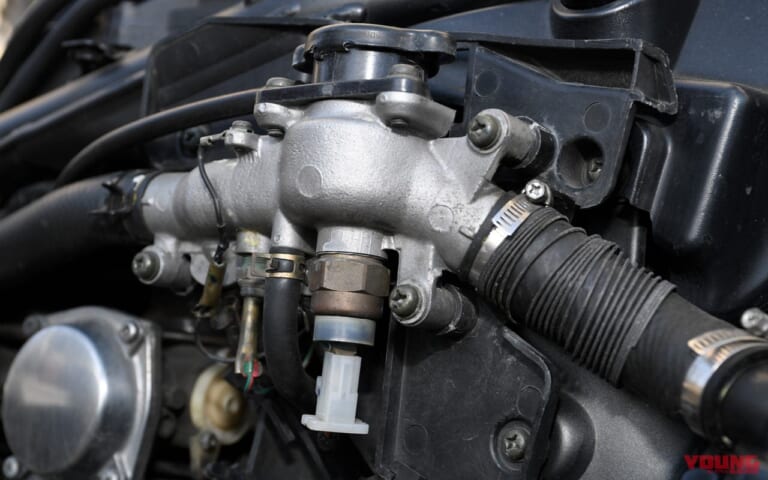 ヤマハVMAX|サーモスイッチ|’80s国産名車・ヤマハVMAX完調メンテ#2【長寿車だけあって致命的な弱点はナシ】