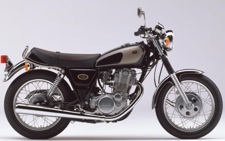 '93 ヤマハSR400/500|グリタリングブラック(共通色)|愛すべきヤマハの象徴・SRの43年を振り返る#3〈全型式全色図鑑’90s〉