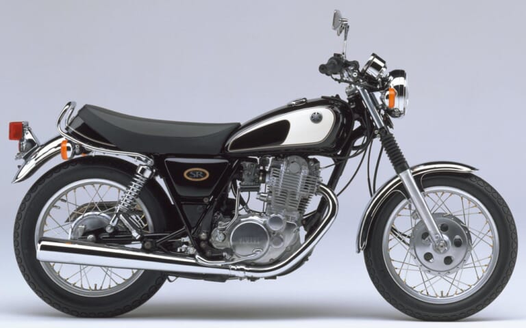 '96 ヤマハSR400/500|グリタリングブラック(共通色)|愛すべきヤマハの象徴・SRの43年を振り返る#3〈全型式全色図鑑’90s〉