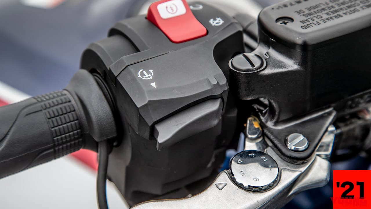 |ホンダCB1300SF/SBシリーズ新旧比較試乗インプレ by 丸山浩【電脳がもたらした伝統の進化】