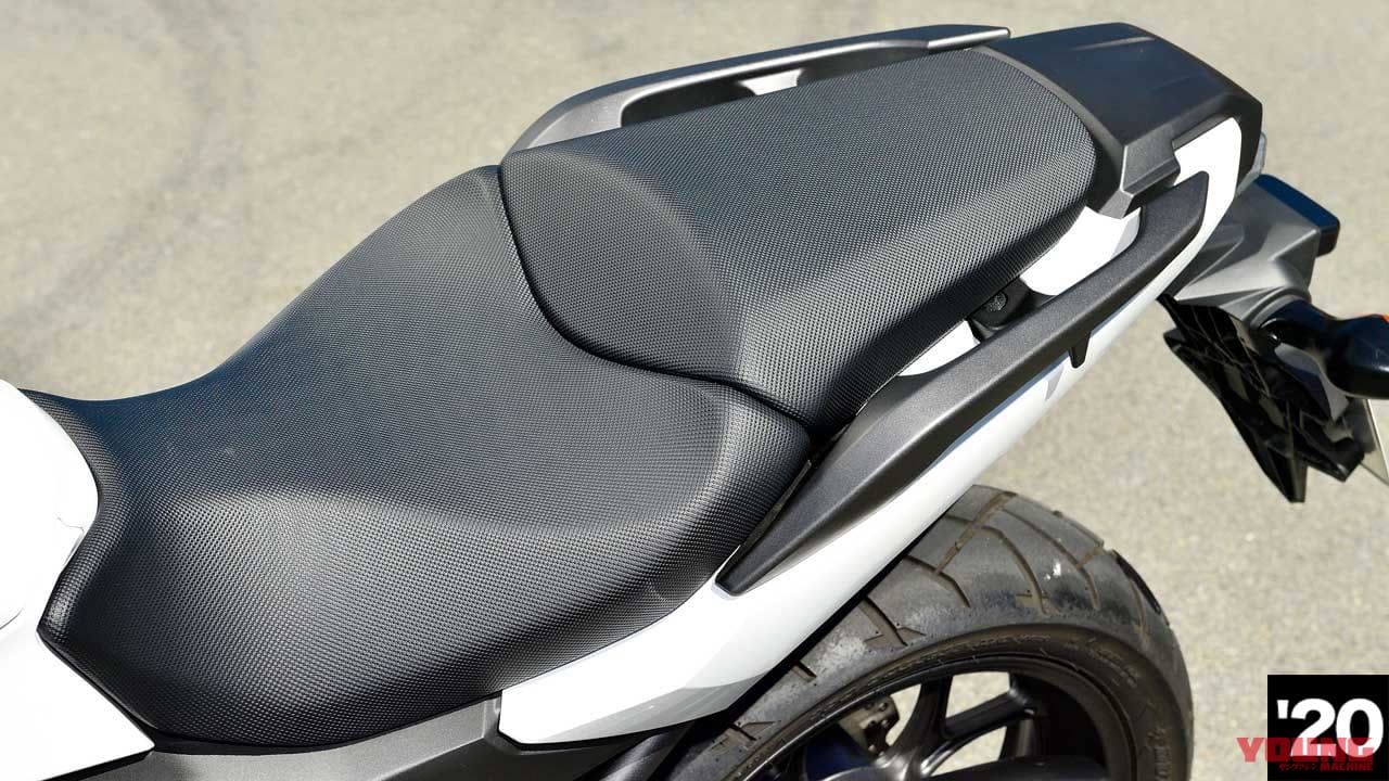 ホンダNC750X新旧比較試乗インプレ|'20モデル|シート|ホンダNC750X新旧比較試乗インプレッション【コスパ革命児が電脳化&軽量化で大幅進化】