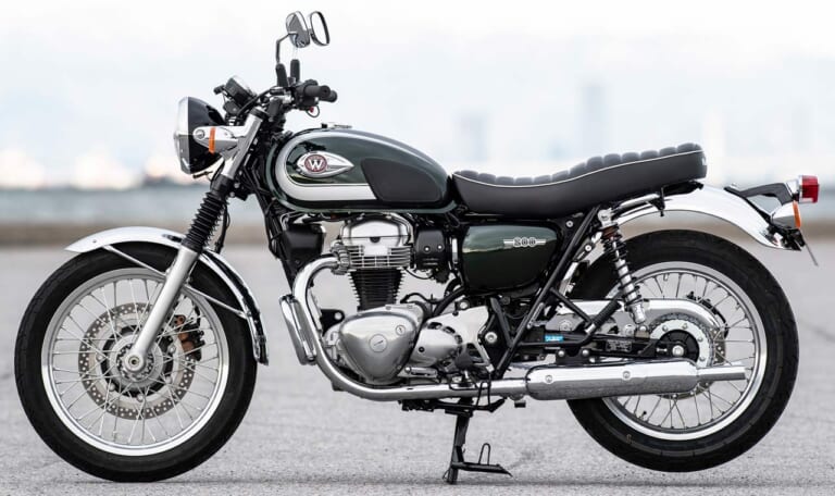 カワサキ W800|’21新型メグロK3×’65旧型K2 丸山浩試乗比較インプレ【比べてみたか? これは真正メグロだ!】