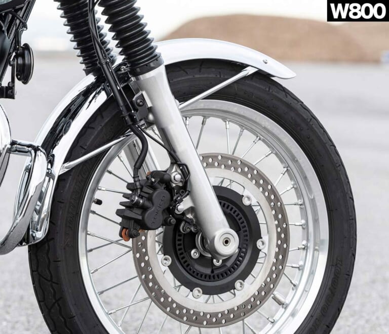 KAWASAKI W800|フロントまわり|’21新型メグロK3×’65旧型K2 丸山浩試乗比較インプレ【比べてみたか? これは真正メグロだ!】