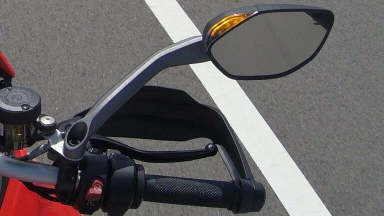 DUCATI MULTISTRADA V4 S|アダプティブクルーズコントロール(ACC)搭載モデル続々登場【新型ムルティストラーダV4Sも】