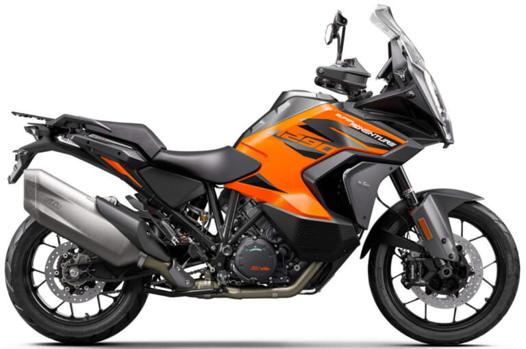 KTM 1290 SUPER ADVENTURE S|アダプティブクルーズコントロール(ACC)搭載モデル続々登場【新型ムルティストラーダV4Sも】