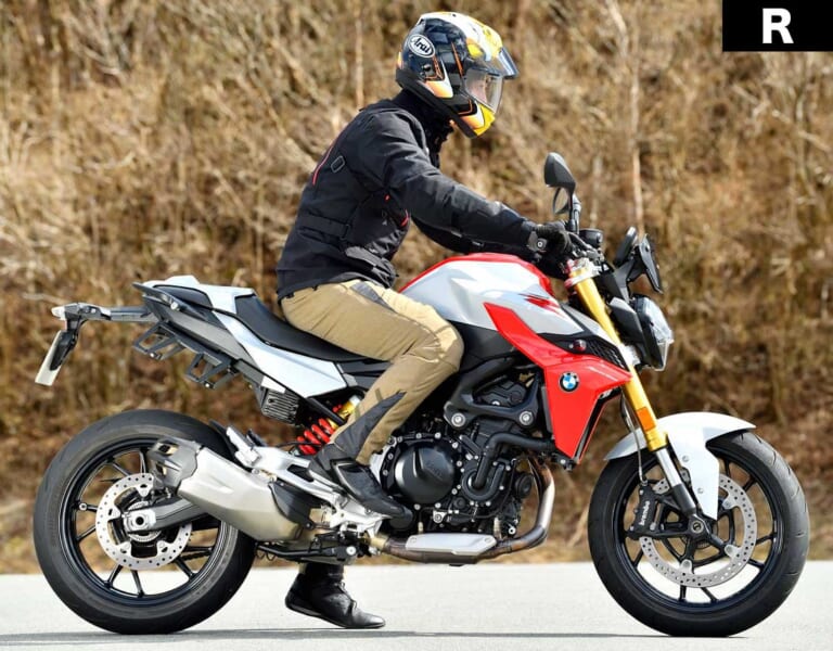 BMW F900R|ライディングポジション|BMW F900R試乗インプレッション【コスパ最強! ミドルクラスの電子デバイス王】
