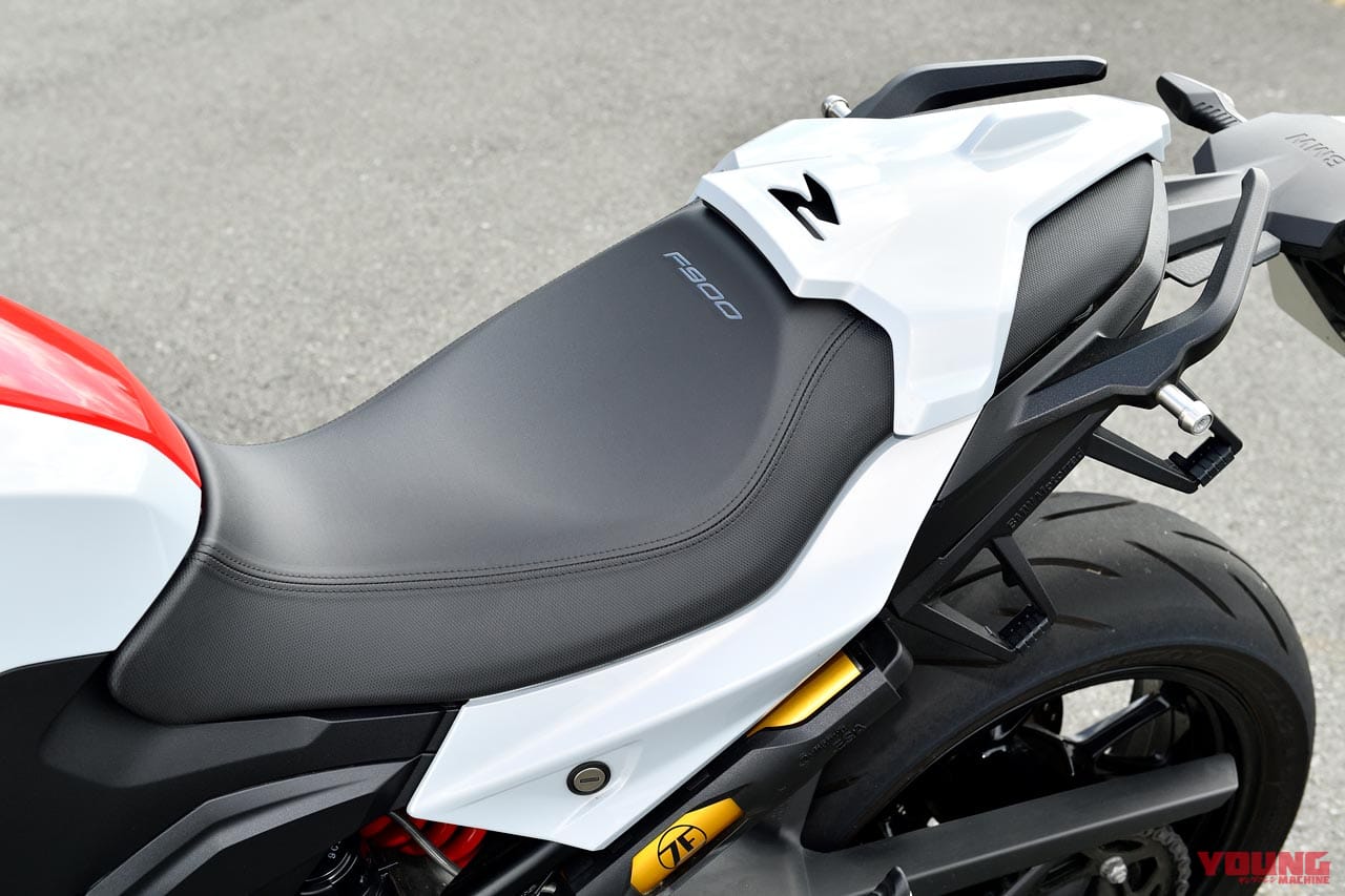 |BMW F900R試乗インプレッション【コスパ最強! ミドルクラスの電子デバイス王】