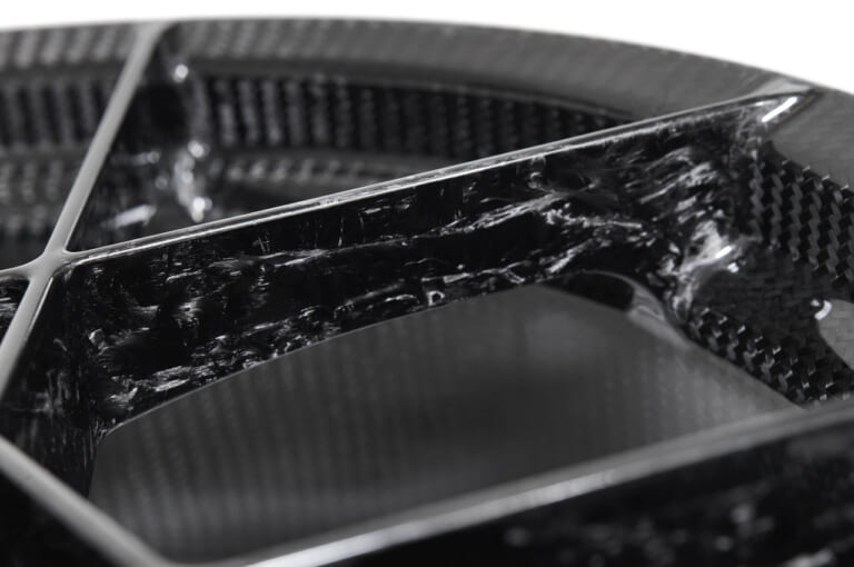 ロトボックス カーボンホイール バレット|チョップドカーボン|極薄スポークのカーボンホイール「ロトボックス バレット」に、ニンジャH2シリーズ用が登場