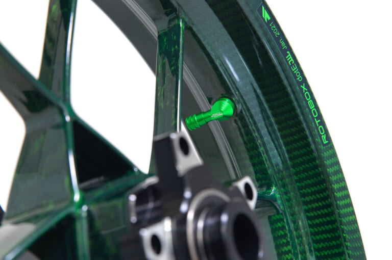 ロトボックス カーボンホイール バレット|オプションのマットコーティング|極薄スポークのカーボンホイール「ロトボックス バレット」に、ニンジャH2シリーズ用が登場