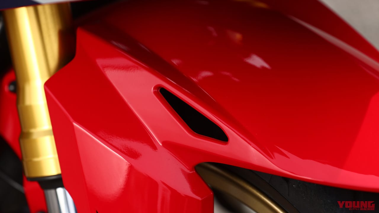 ホンダCBR250RR|カウル|ホンダCBR250RRディテール写真解説【操ること自体を楽しめるスポーツバイク】