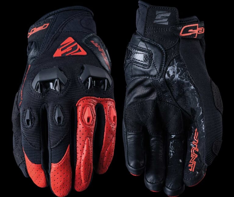 グローブ|ファイブ スタントエヴォ|ヤンマシ的ホットアイテムピックアップ〈SHOEI/Kabuto/イクソン/フラッグシップ etc.〉