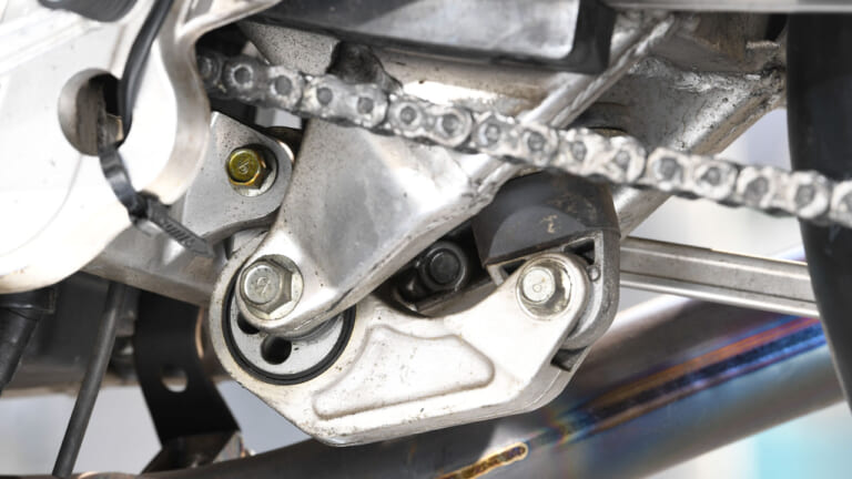 スズキ油冷GSX-Rシリーズ|ウィークポイント|リアサスペンション|’80s国産名車・スズキ油冷GSX-Rシリーズ完調メンテナンス【ウィークポイント解説】